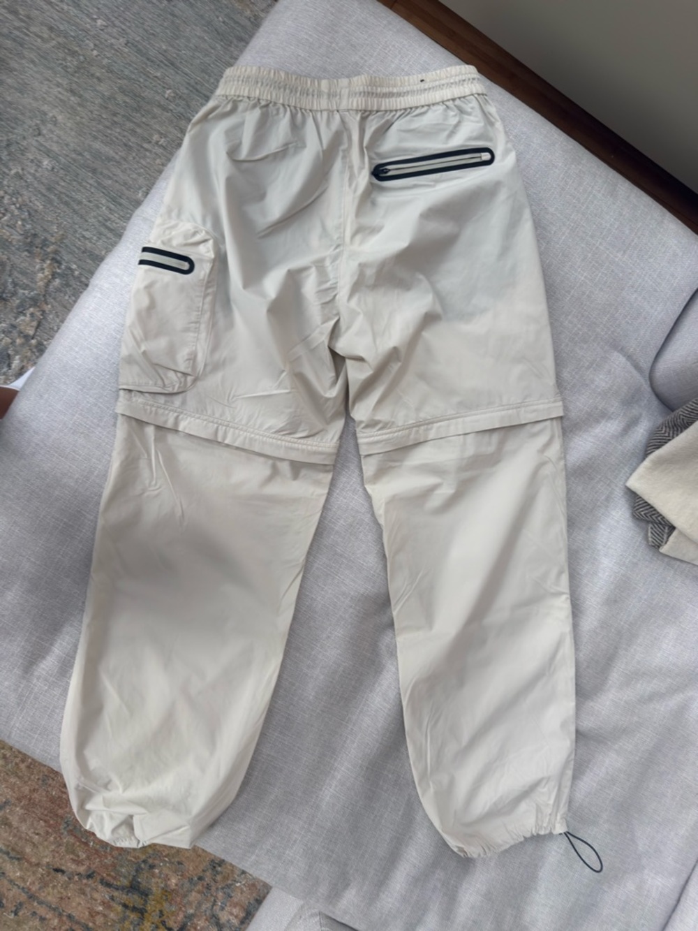 Convertible Cargo Pants-Shorts with Zippered Pocket - Picture 3 of 6
